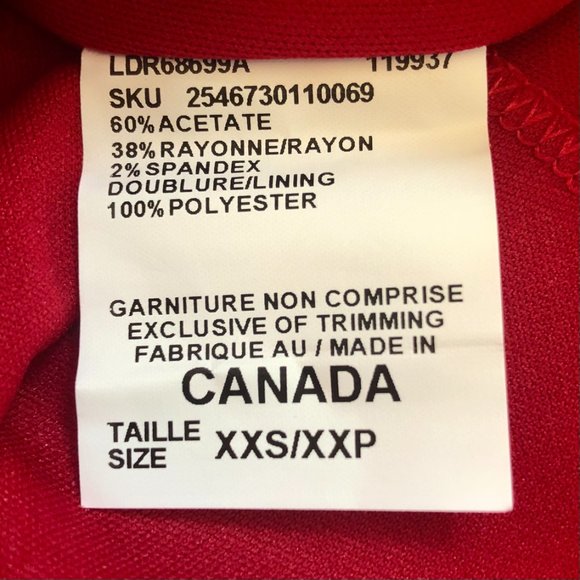 *NWT* Vibrant Red Ruched Sleeveless Fitted Dress - Made in Canada - Size XXS - Picture 14 of 16